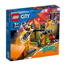 Конструктор LEGO City Stuntz Каскадьорски парк 60293
