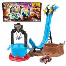 Игрален комплект Spin Master Monster Jam Mud Blasters Dunk Tank