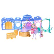 Игрален комплект Spin Master Unicorn Academy Starglow Fountain & Stable