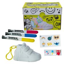 Творчески комплект изненада Splash Toys Sneak Artz, Оцвети и персонализирай ключодържател маратонка